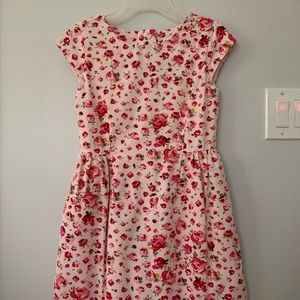 Girl beautiful dress.